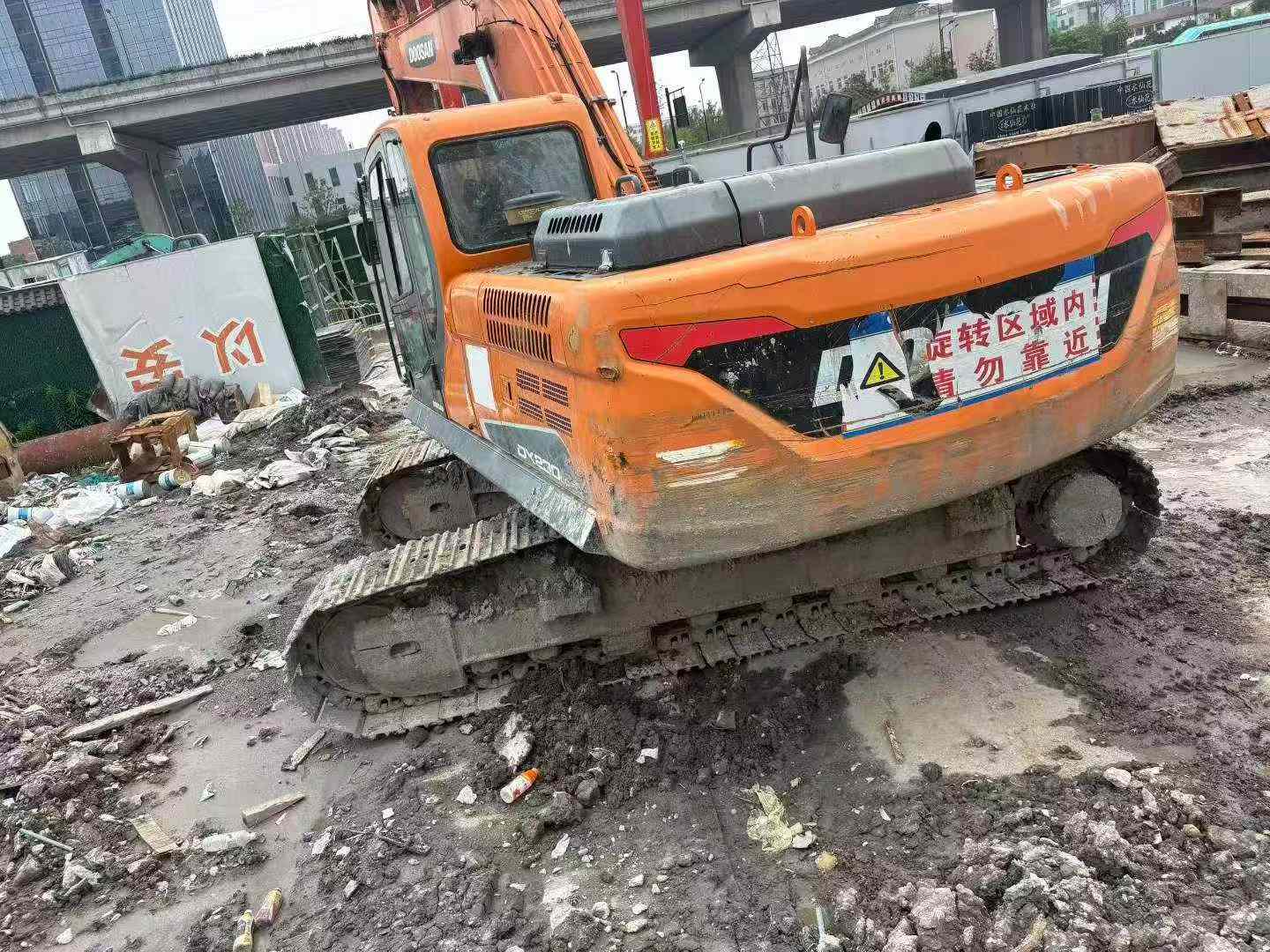 Buy Doosan DX230LC Used Excavator / 1