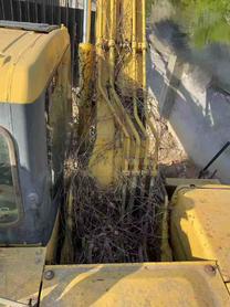Buy Komatsu PC200-7 Used Excavator / 7 Buy Komatsu PC200-7 Used Excavator / 7