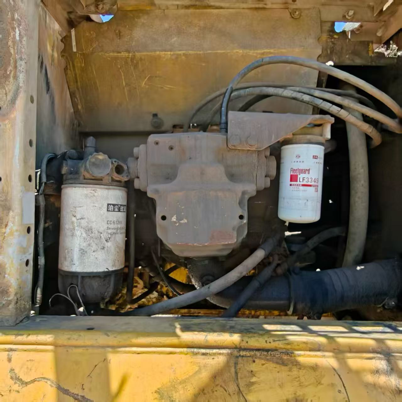 Buy Komatsu PC210-8 Used Excavator / 4 Buy Komatsu PC210-8 Used Excavator / 4