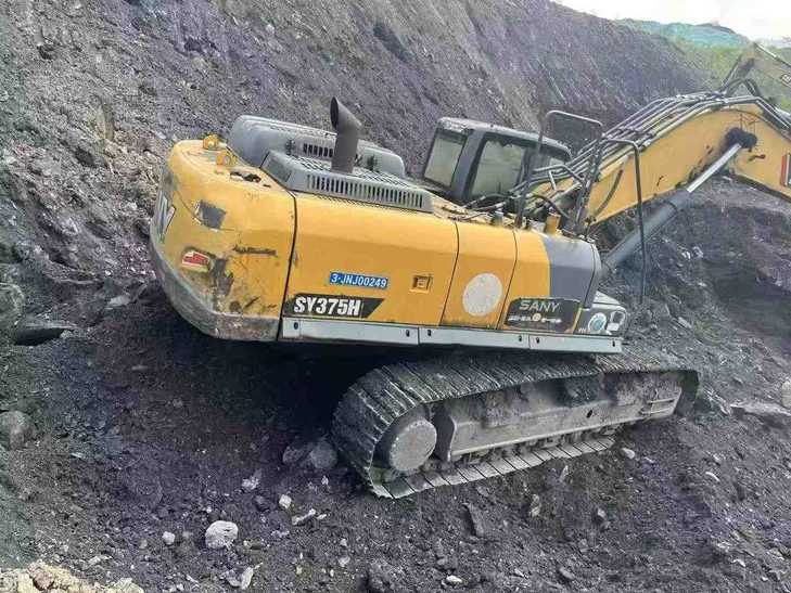 Buy XCMG XE380K Used Excavator / 1