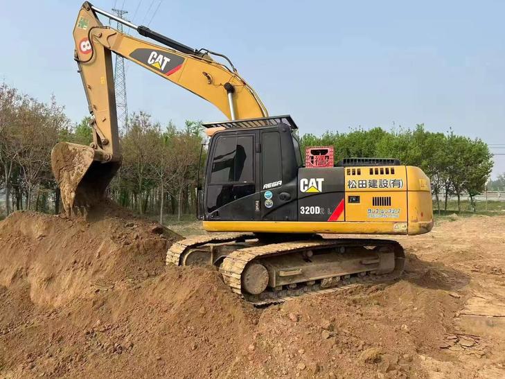 Buy Caterpillar 320D Used Excavator / 1