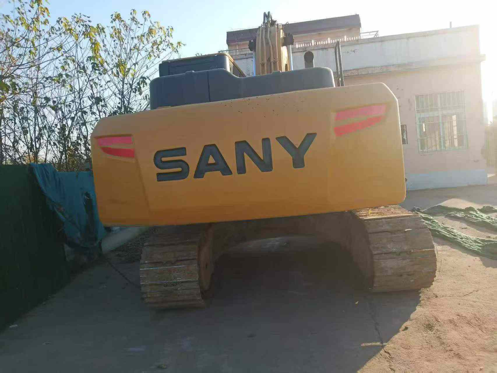 Buy Sany SY225C Used Excavator / 1