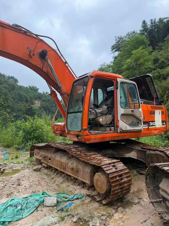 Buy Doosan DH225-9 Used Excavator / 1
