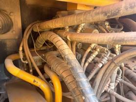 Buy Kato Used Excavator / 5 Buy Kato Used Excavator / 5