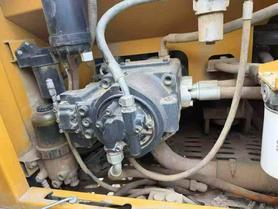 Buy XCMG XE215 Used Excavator / 3 Buy XCMG XE215 Used Excavator / 3