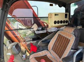 Buy Hitachi EX200-3 Used Excavator / 9 Buy Hitachi EX200-3 Used Excavator / 9