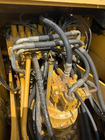Buy Caterpillar 320D Used Excavator / 7 Buy Caterpillar 320D Used Excavator / 7