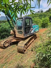 Buy Kobelco SK200 Used Excavator / 2 Buy Kobelco SK200 Used Excavator / 2