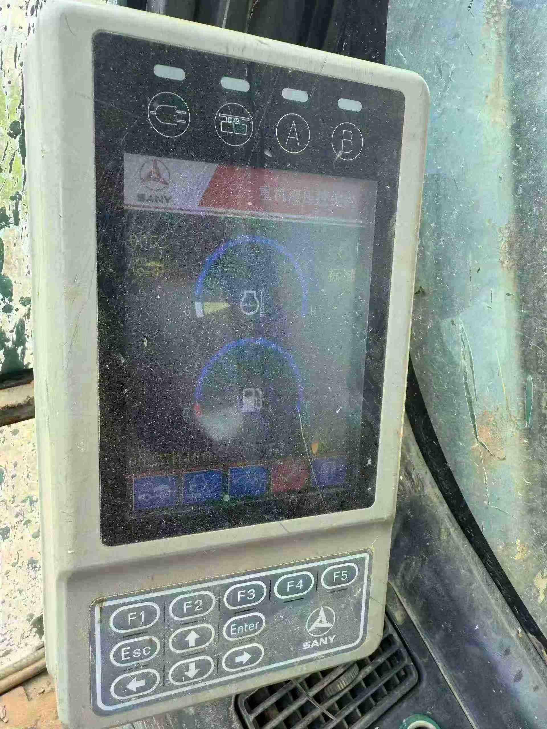 Buy Sany SY215C-8 Used Excavator / 9 Buy Sany SY215C-8 Used Excavator / 9