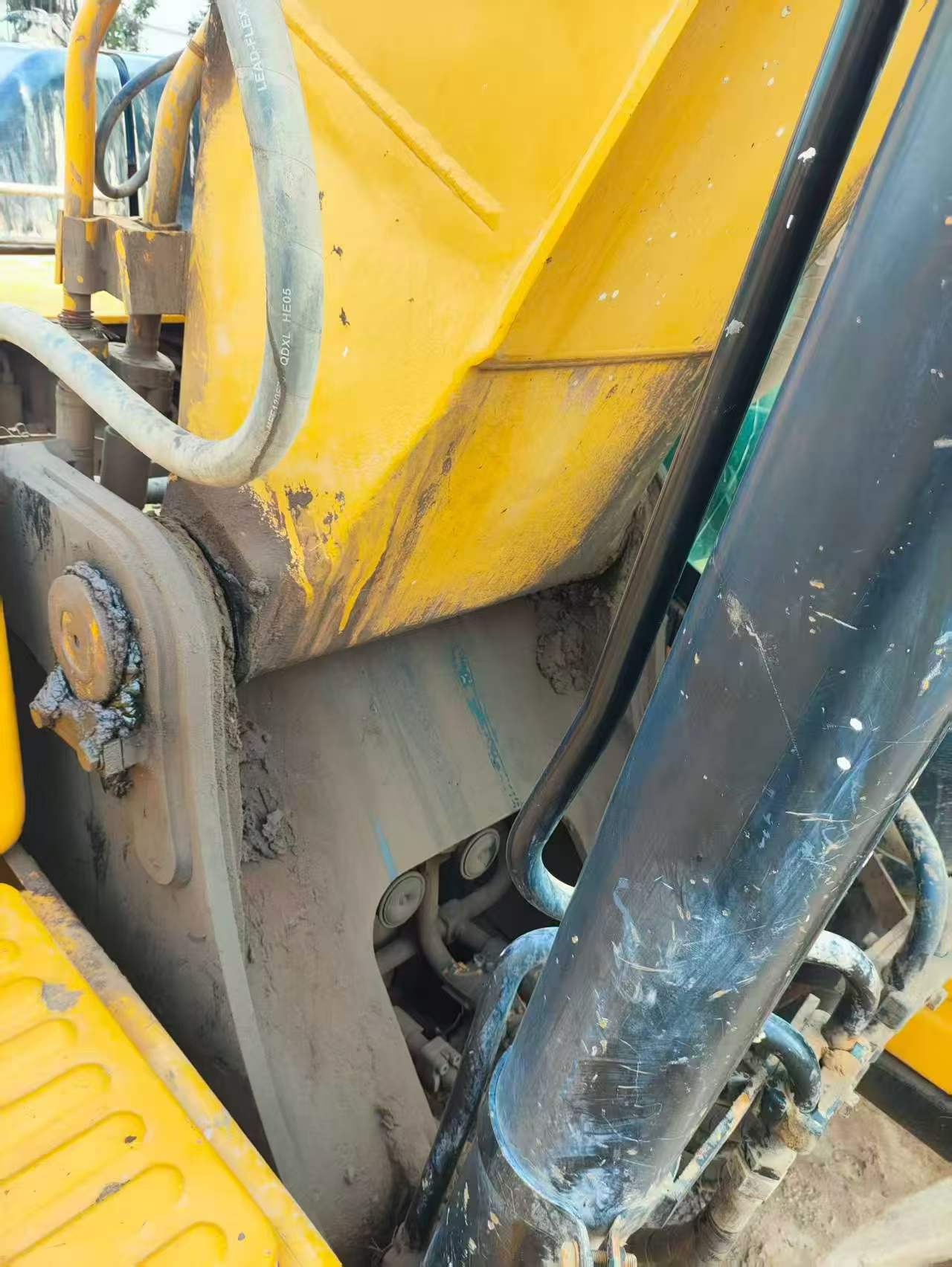 Buy Sany SY215C Used Excavator / 9 Buy Sany SY215C Used Excavator / 9
