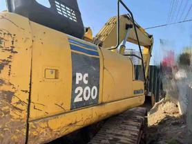 Buy Komatsu PC200-7 Used Excavator / 3 Buy Komatsu PC200-7 Used Excavator / 3