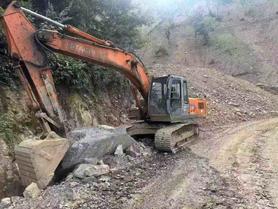Buy Hitachi EX200-3 Used Excavator / 5 Buy Hitachi EX200-3 Used Excavator / 5