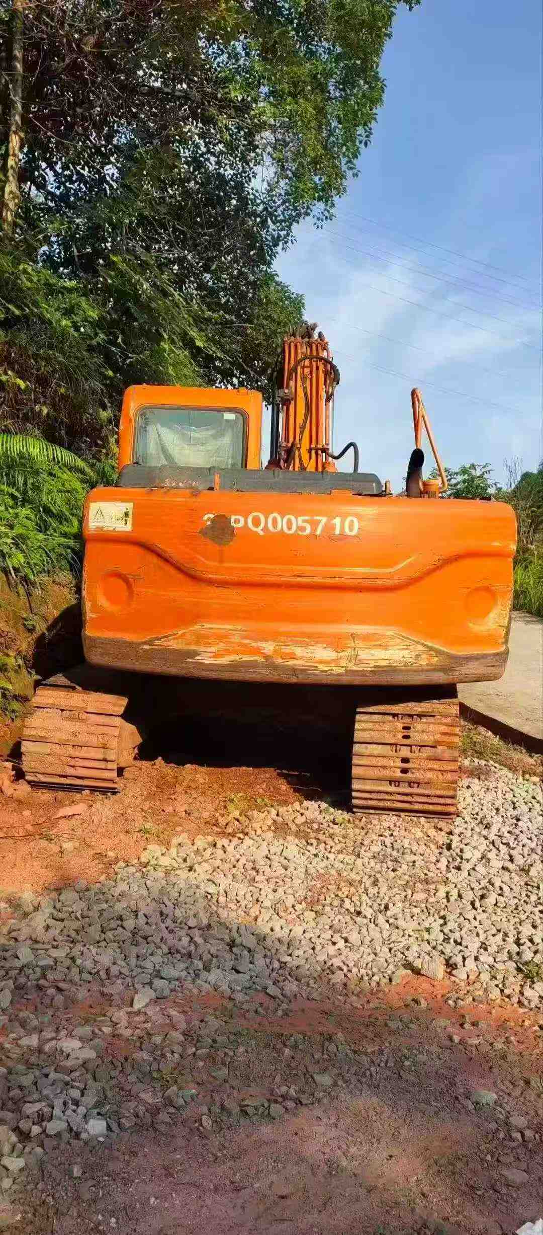 Buy Doosan DX15 Used Excavator / 1