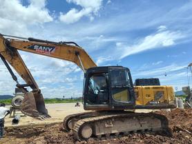 Buy Sany SY205C Used Excavator / 2 Buy Sany SY205C Used Excavator / 2