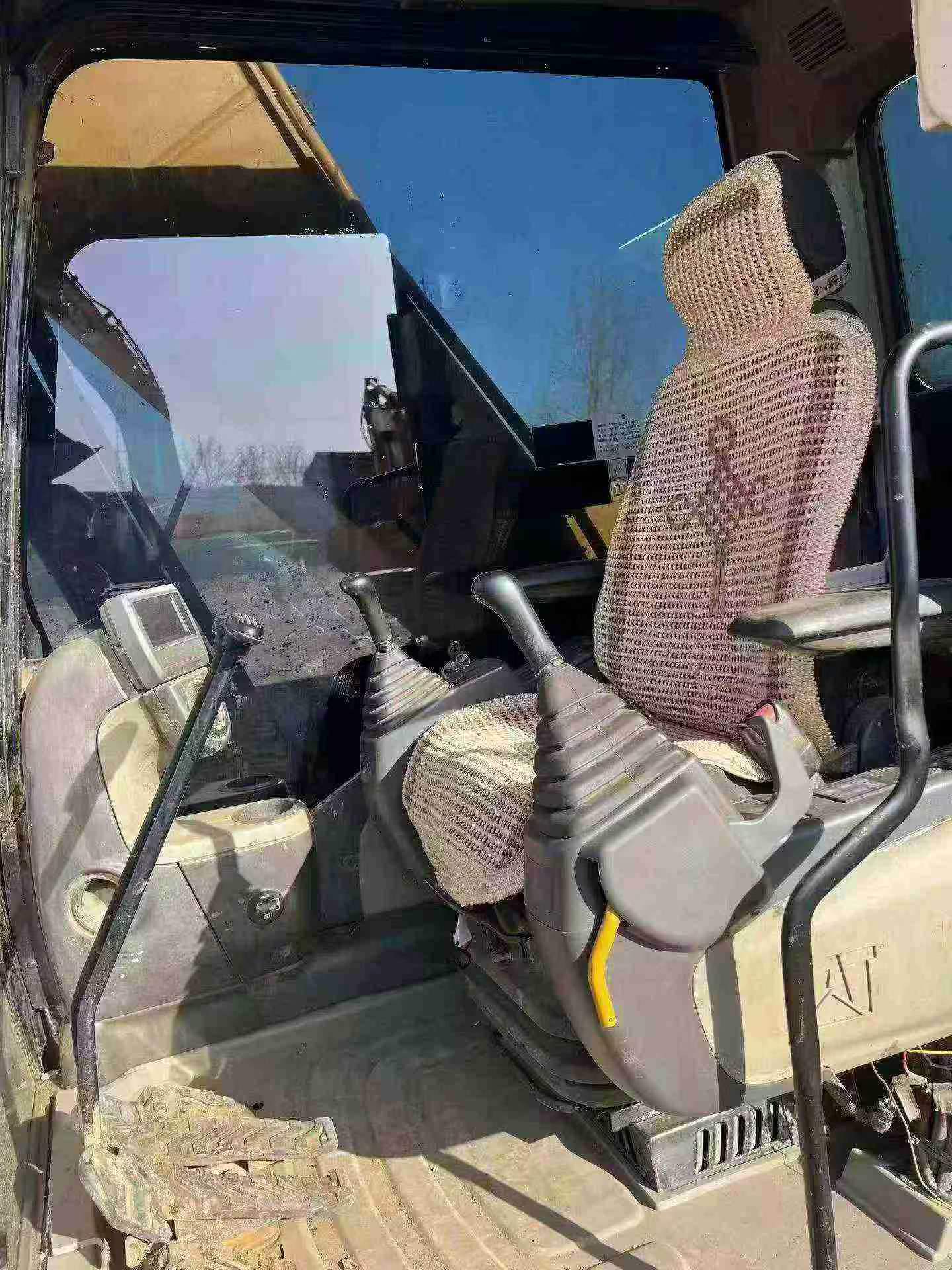 Buy Caterpillar 320D2GC Used Excavator / 5 Buy Caterpillar 320D2GC Used Excavator / 5
