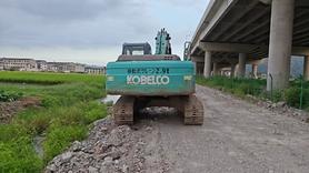 Buy Kobelco SK200 Used Excavator / 4 Buy Kobelco SK200 Used Excavator / 4