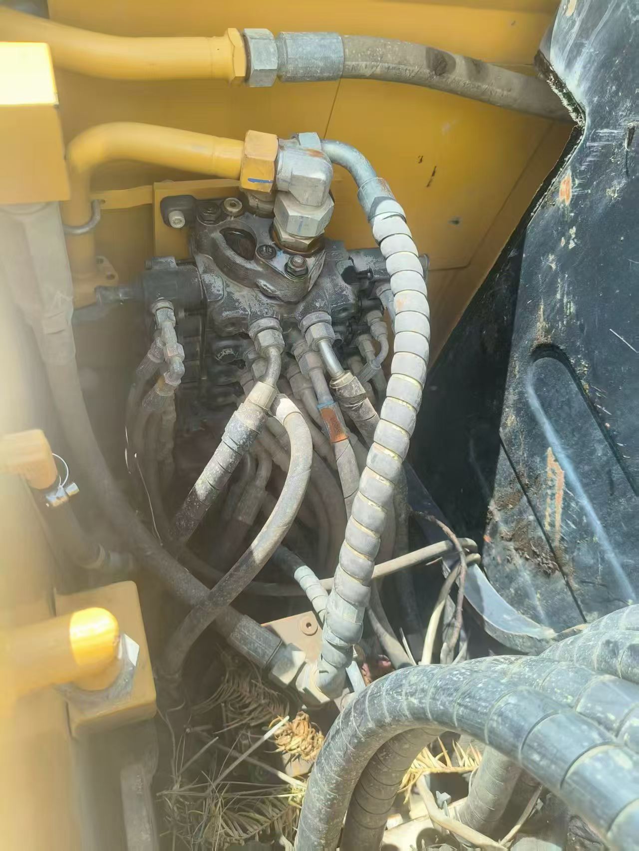 Buy Sany SY75 Used Excavator / 8 Buy Sany SY75 Used Excavator / 8