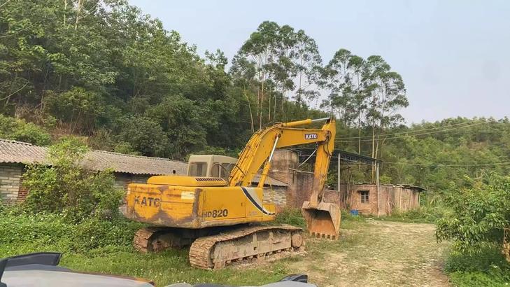 Buy Kato Used Excavator / 1