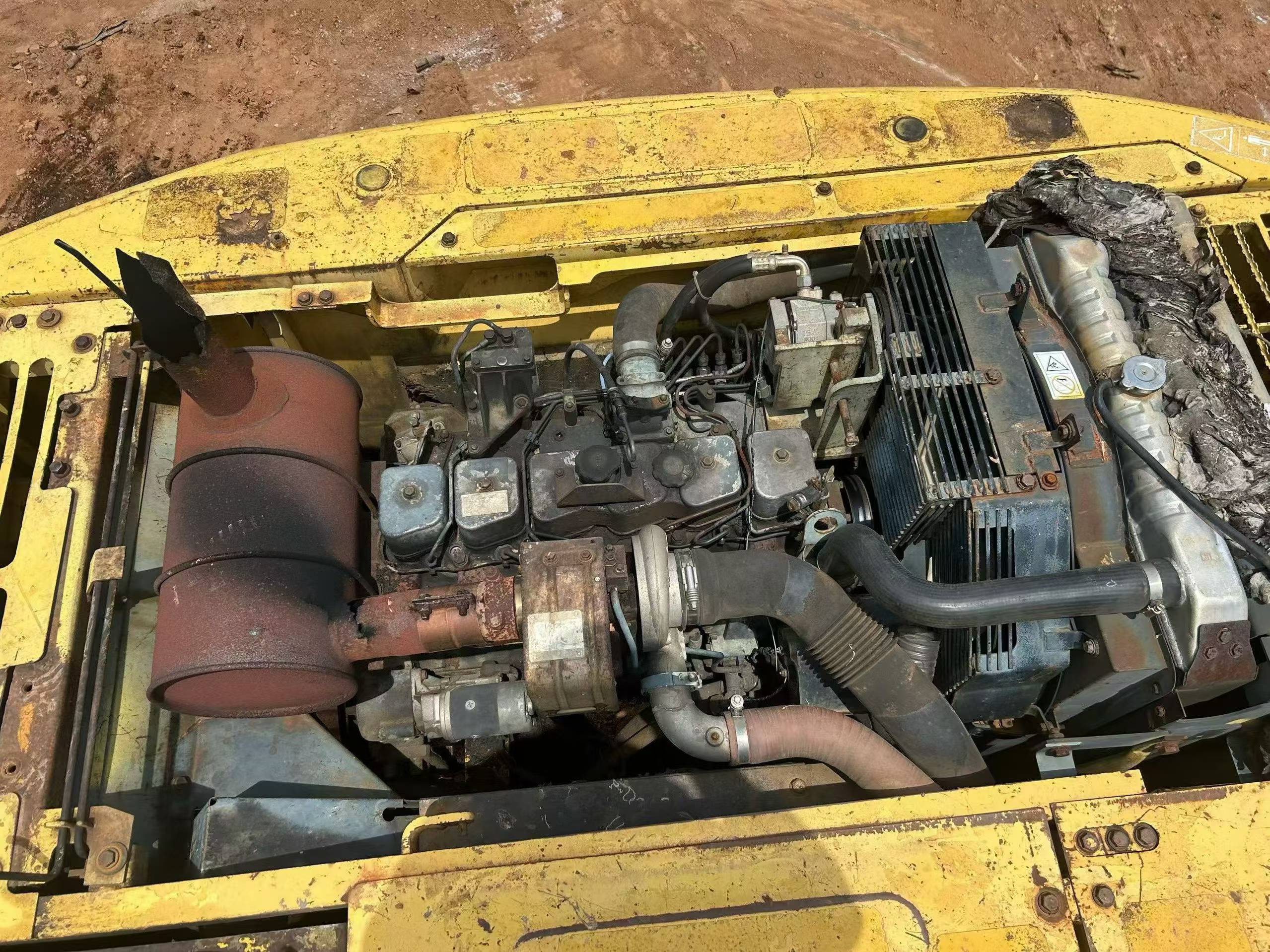 Buy Komatsu PC200-7 Used Excavator / 3 Buy Komatsu PC200-7 Used Excavator / 3