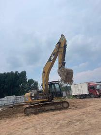 Buy Caterpillar 323 Used Excavator / 4 Buy Caterpillar 323 Used Excavator / 4
