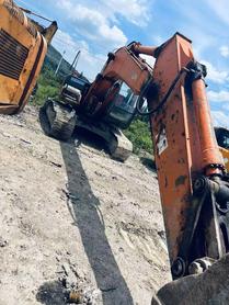 Buy Hitachi ZX200-6 Used Excavator / 4 Buy Hitachi ZX200-6 Used Excavator / 4