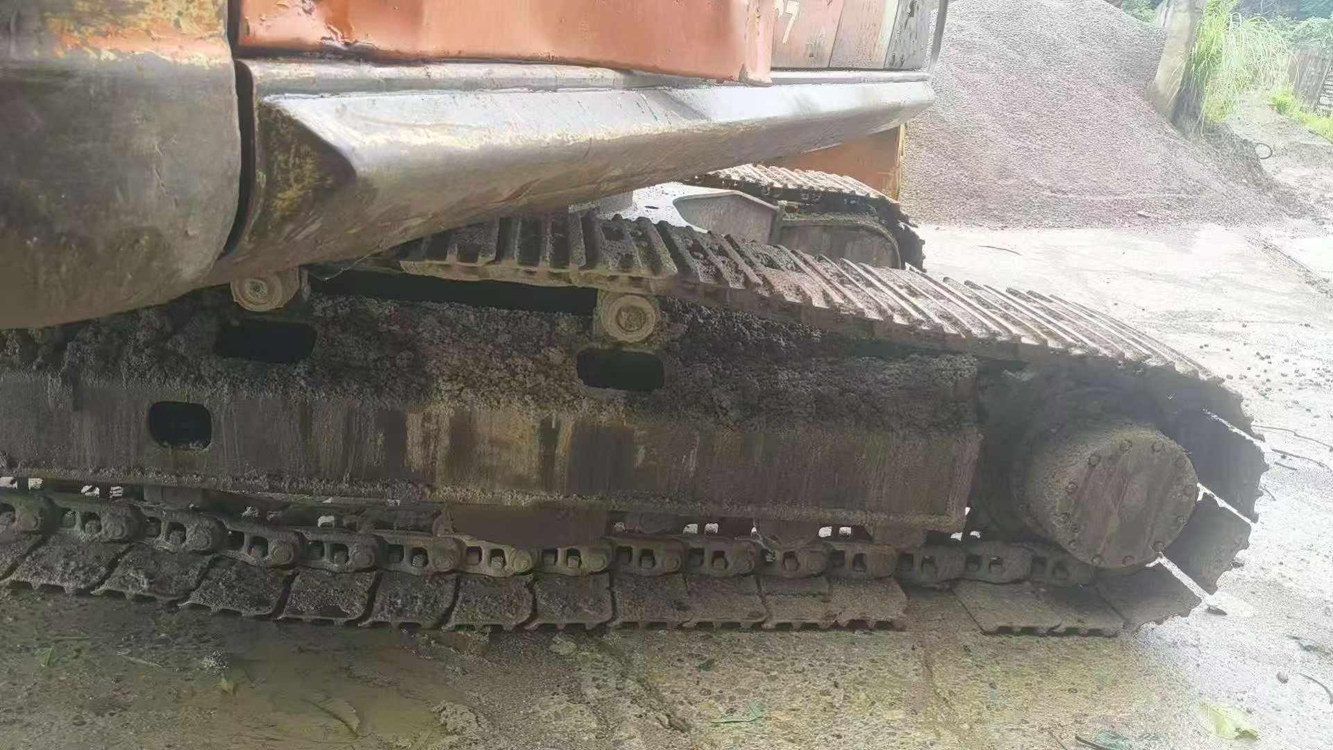 Buy Hitachi EX250-5 Used Excavator / 8 Buy Hitachi EX250-5 Used Excavator / 8