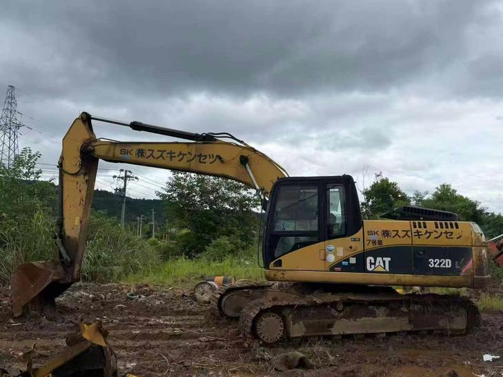 Buy Caterpillar 320D Used Excavator / 1