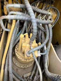 Buy Caterpillar 320D Used Excavator / 9 Buy Caterpillar 320D Used Excavator / 9