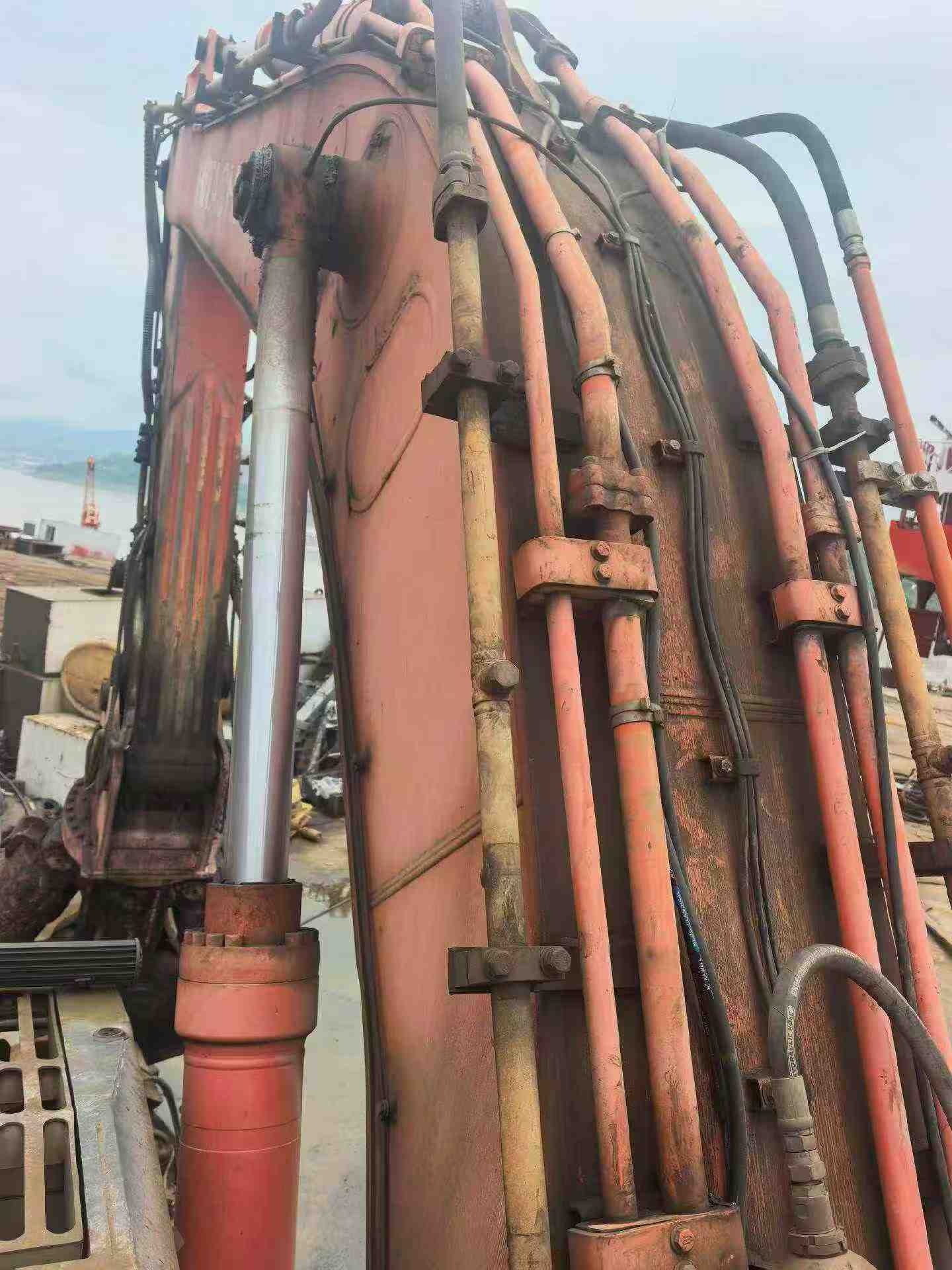 Buy Hitachi ZX490LCH-5A Used Excavator / 6