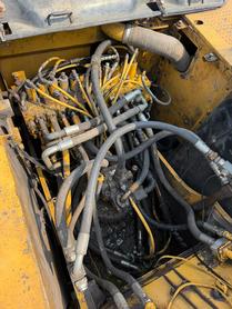 Buy Caterpillar 320A Used Excavator / 5 Buy Caterpillar 320A Used Excavator / 5