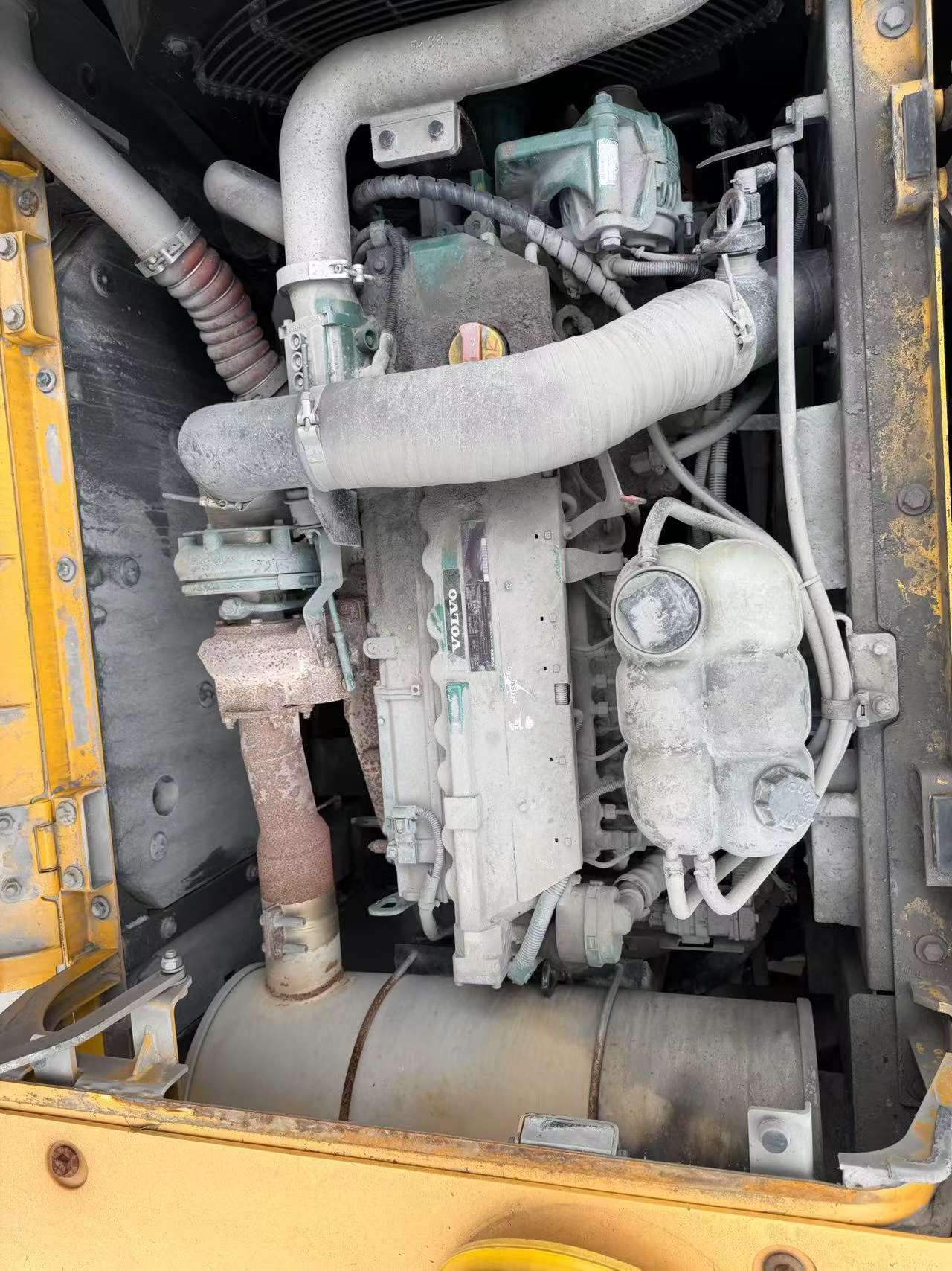 Buy Volvo EC250D Used Excavator / 9 Buy Volvo EC250D Used Excavator / 9