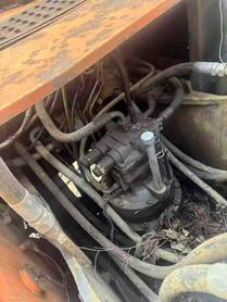 Buy Hitachi EX200-3 Used Excavator / 4 Buy Hitachi EX200-3 Used Excavator / 4