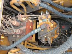 Buy Hyundai R200-5 Used Excavator / 6 Buy Hyundai R200-5 Used Excavator / 6