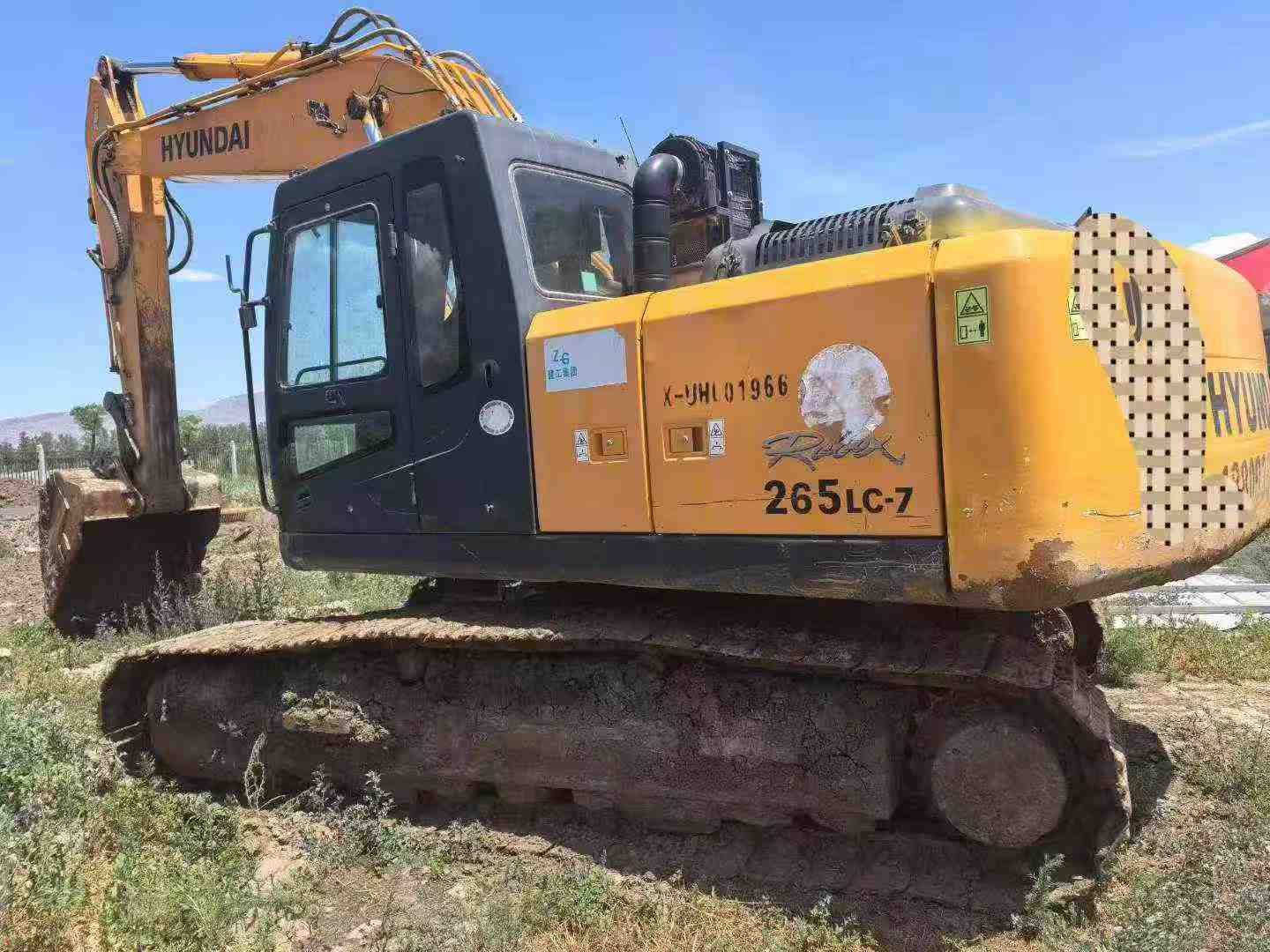Buy Hyundai R225-7 Used Excavator / 1
