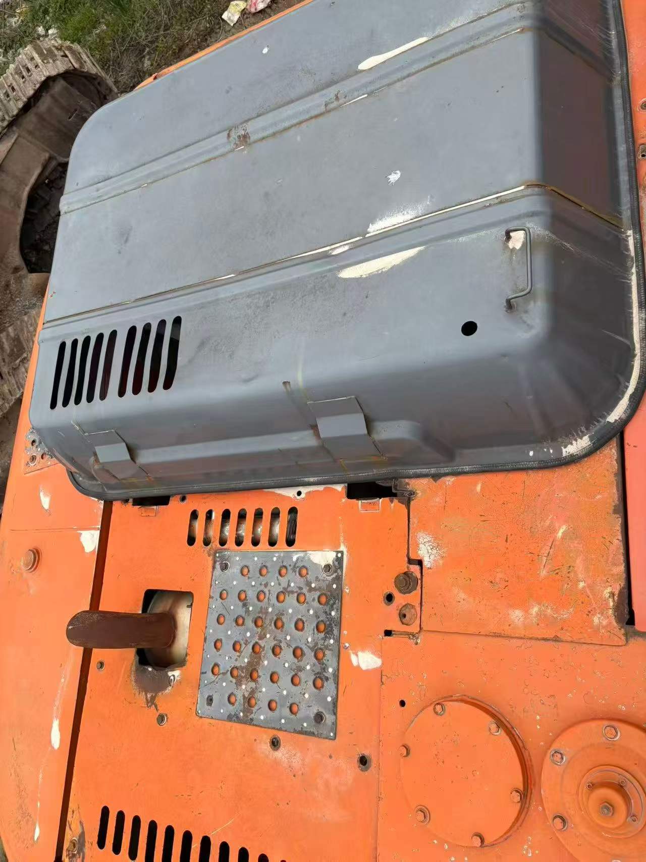 Buy Hitachi EX240-3 Used Excavator / 7 Buy Hitachi EX240-3 Used Excavator / 7