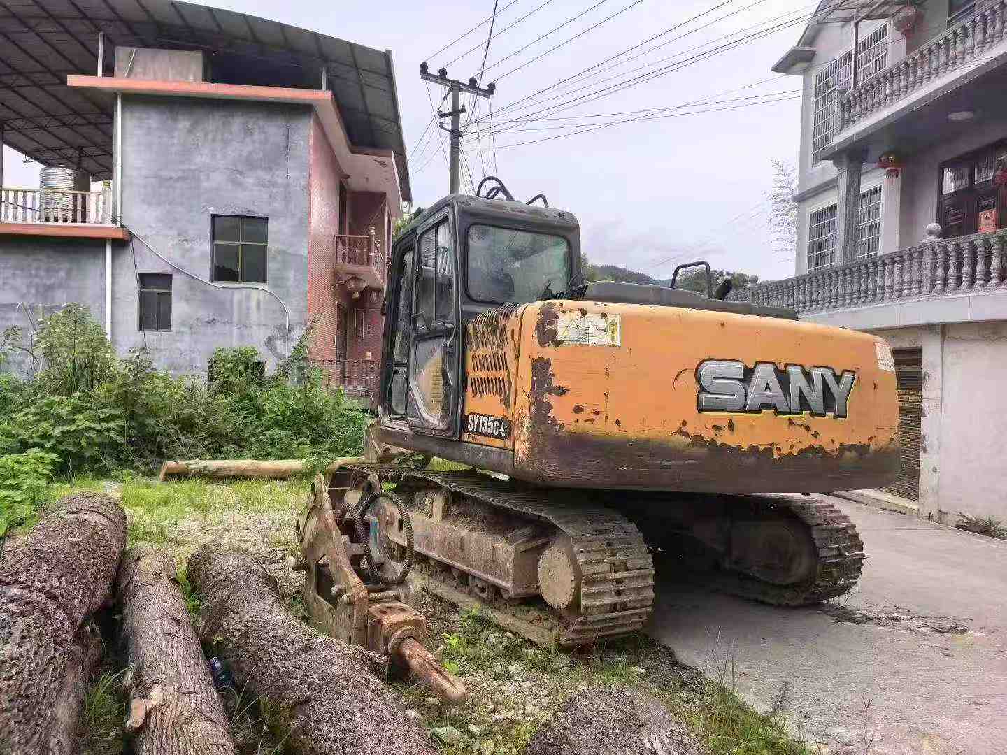 Buy Sany SY135 Used Excavator / 3 Buy Sany SY135 Used Excavator / 3