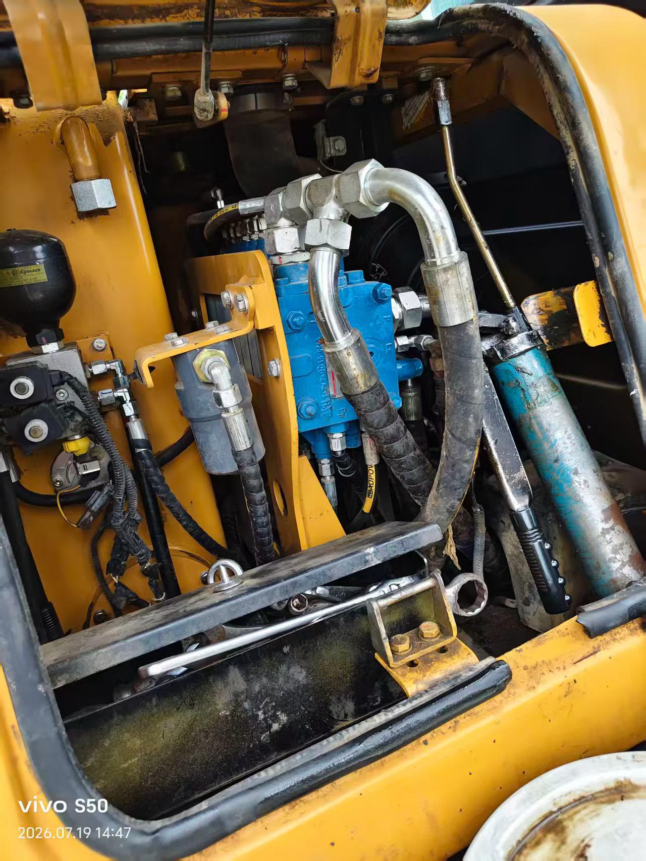Buy Sany SY55 Used Excavator / 3 Buy Sany SY55 Used Excavator / 3