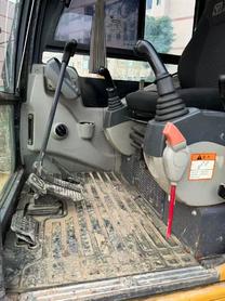 Buy XCMG XE60 Used Excavator / 4 Buy XCMG XE60 Used Excavator / 4
