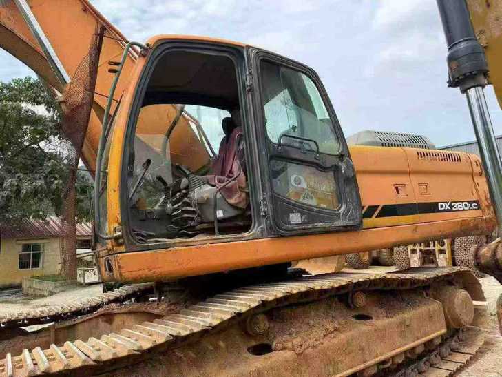 Buy Doosan DX350LC Used Excavator / 1