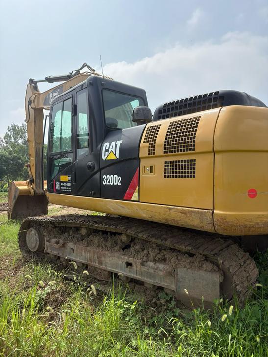 Buy Caterpillar 320D Used Excavator / 1