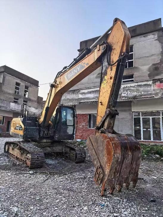 Buy Sany SY215C Used Excavator / 1