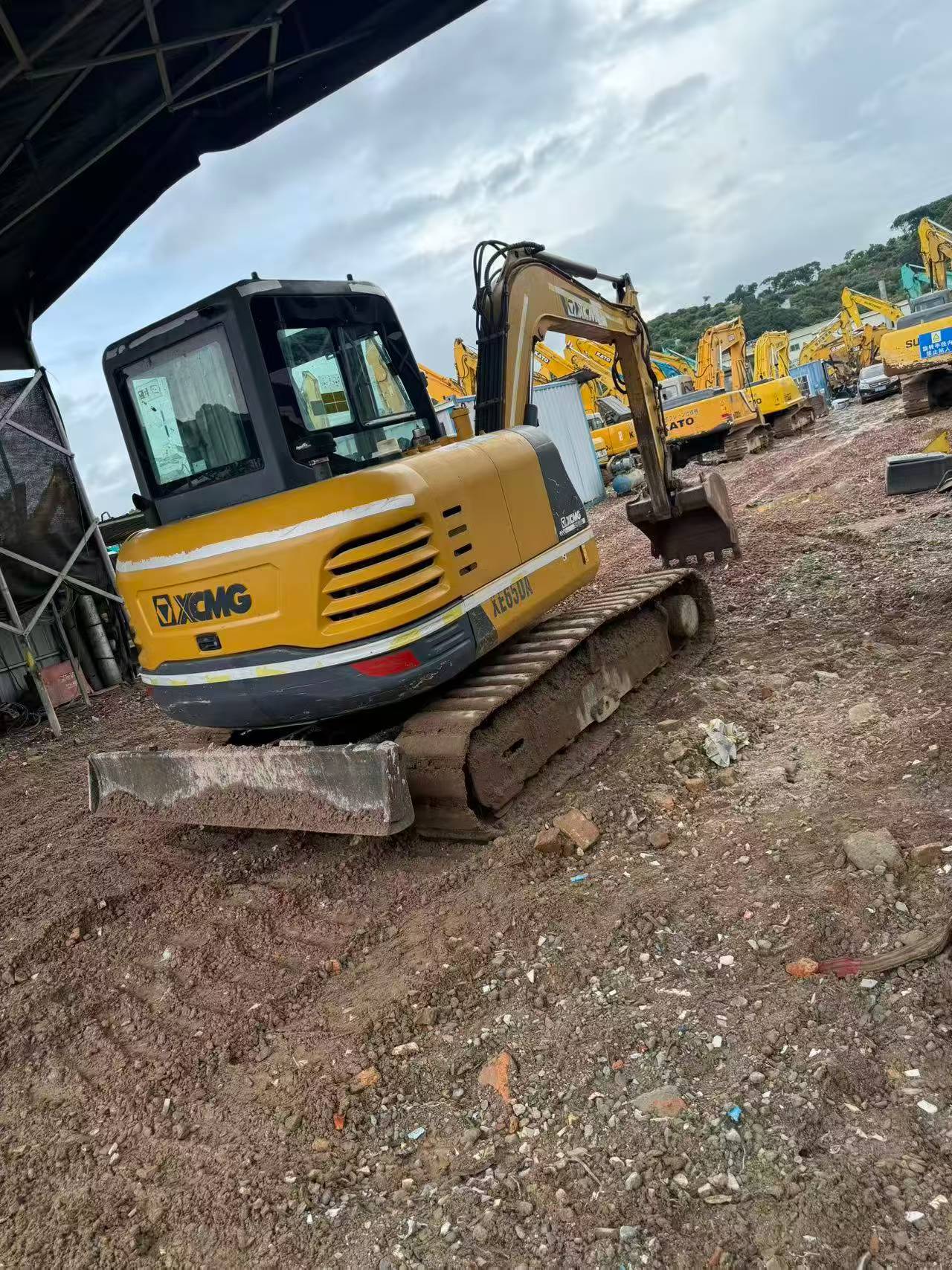 Buy XCMG XE65D Used Excavator / 3 Buy XCMG XE65D Used Excavator / 3