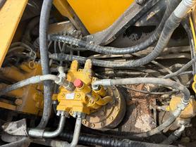 Buy Sany SY245H Used Excavator / 3 Buy Sany SY245H Used Excavator / 3