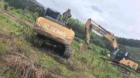 Buy XCMG XE135B Used Excavator / 2 Buy XCMG XE135B Used Excavator / 2