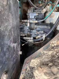 Buy Kobelco SK135 Used Excavator / 5 Buy Kobelco SK135 Used Excavator / 5