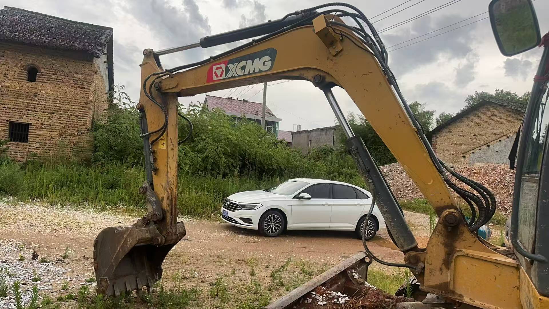 Buy XCMG XE60 Used Excavator / 8 Buy XCMG XE60 Used Excavator / 8