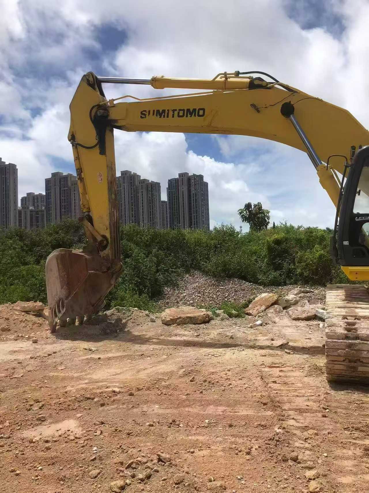 Buy Sumitomo SH350-5 Used Excavator / 2 Buy Sumitomo SH350-5 Used Excavator / 2