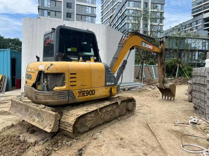 Buy XCMG XE55D Used Excavator / 1