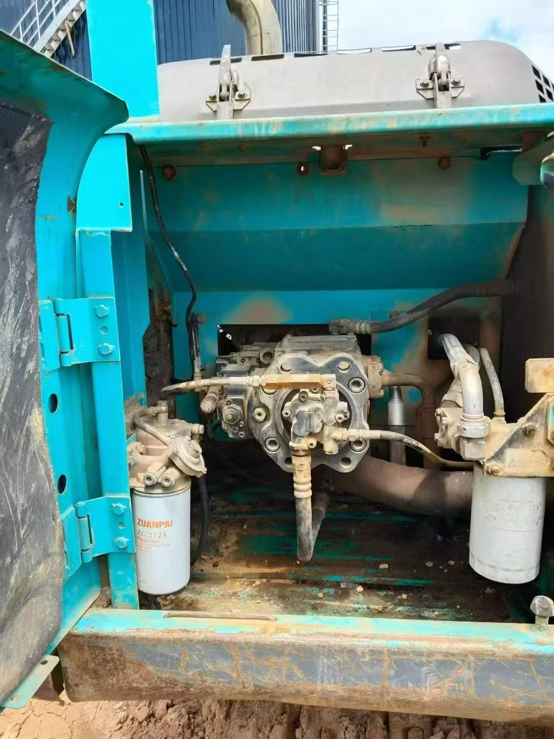 Buy Kobelco SK200-2 Used Excavator / 9 Buy Kobelco SK200-2 Used Excavator / 9