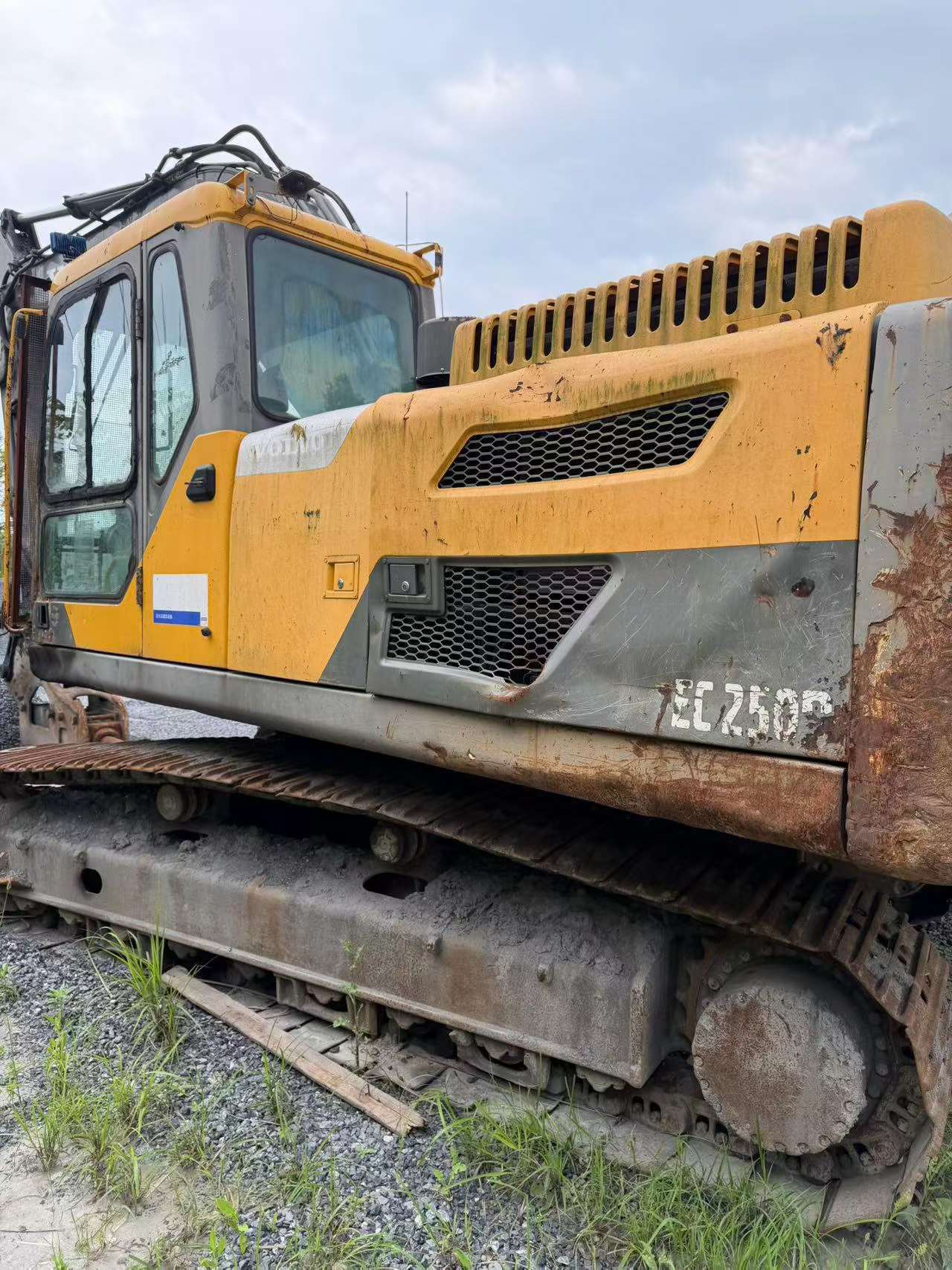 Buy Volvo EC250D Used Excavator / 4 Buy Volvo EC250D Used Excavator / 4